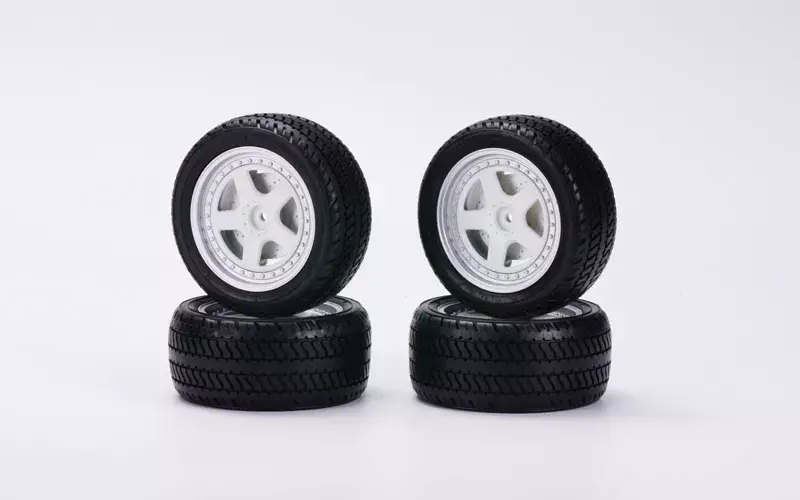 [CA-16560] Carisma RC - M48S - R32 Wheels & Tires - Mounted - Set 4 Pcs