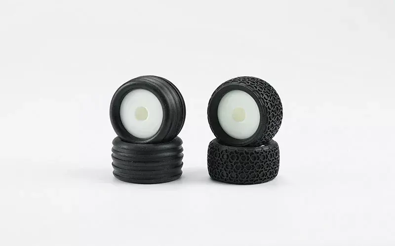 [CA-16611] Carisma RC - GT24ST TIRE SET MOUNTED (45 SHORE)