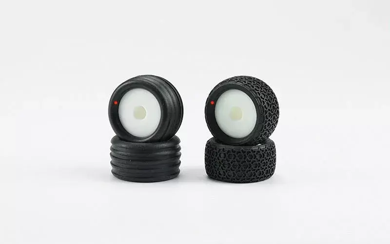 [CA-16612] Carisma RC - GT24ST TIRE SET MOUNTED (30 SHORE)